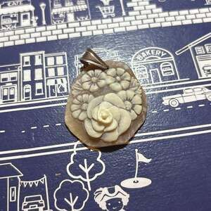 Vintage Hand-Carved Floral Cameo Pendant .925 Sterling Silver Italy